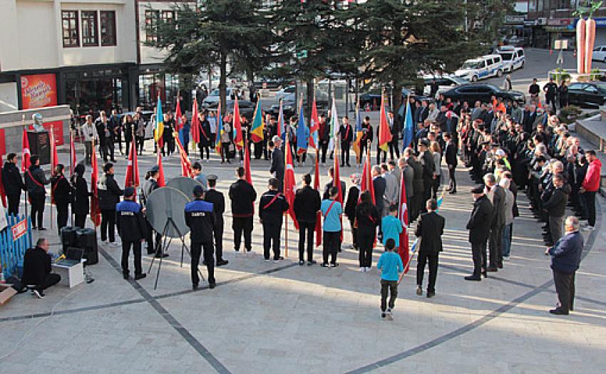 Beypazarı’nda saatler 9'u 5 geçeyi gösterdiğinde hayat durdu.