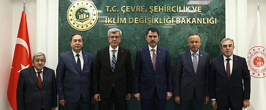Beypazarı belediye başkanı Tuncer Kaplan: “ İş adamı Niyazi Ercan’la birlikte Çevre, şehircilik ve İklim Değişikliği Bakanımızı ziyaret ettik.”
