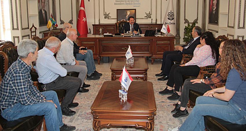 Belediye başkanına hayırlı osun ziyaretleri sürüyor: