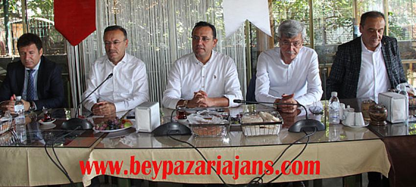 Tarım ve Orman Bakan Yardımcısı Ebubekir Gizligider, Beypazarı İlçesinde Temaslarda Bulundu:
