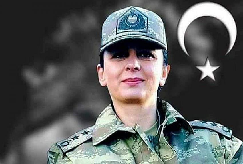  Eski Jandarma Komutanımız, Şehit Yarbay Songül Yakut'u rahmetle anıyoruz.