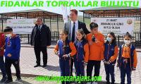 Fidanlar, fidanları toprakla buluşturdu:.