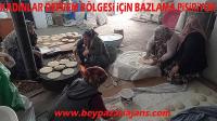 Depremzedeler için Beypazarı kadınları bazlama yapımı için seferber oldu.