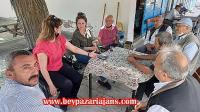 İlçe Tarım Orman Müdürü Esin Korkmaz, Buğday tarlası yanan vatandaşlara geçmiş olsun ziyareti: