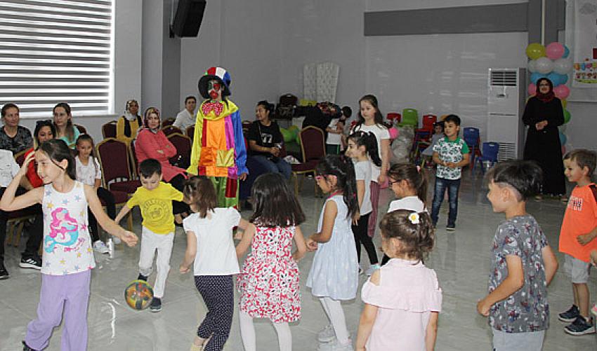 Müftülük 4-6 Yaş Grubu çocuklar için şenlik düzenledi.