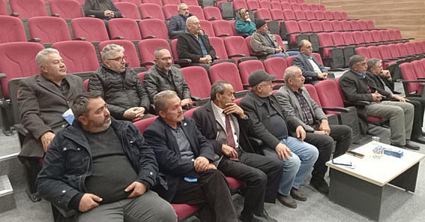 -Beypazarı İlçesinde Muhtarlara “Aile Okulu” projesi kapsamında eğitim verildi.