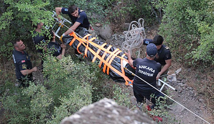 İki genç arkadaş Piknik yapmak üzere geldikleri Suvari çayında biri boğuldu: