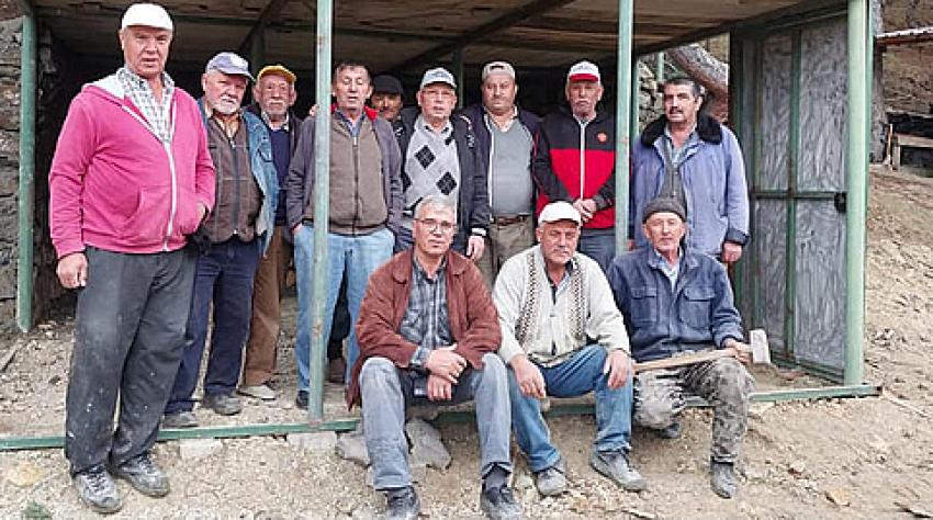 Depelarkası Derneği Başkanı Bekir Demir: “Kendini bilmezler, Erenlerde çinkolara silah sıkmış”